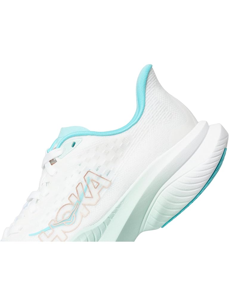 White Hoka Mach 6