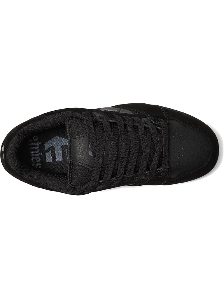 Black etnies Faze